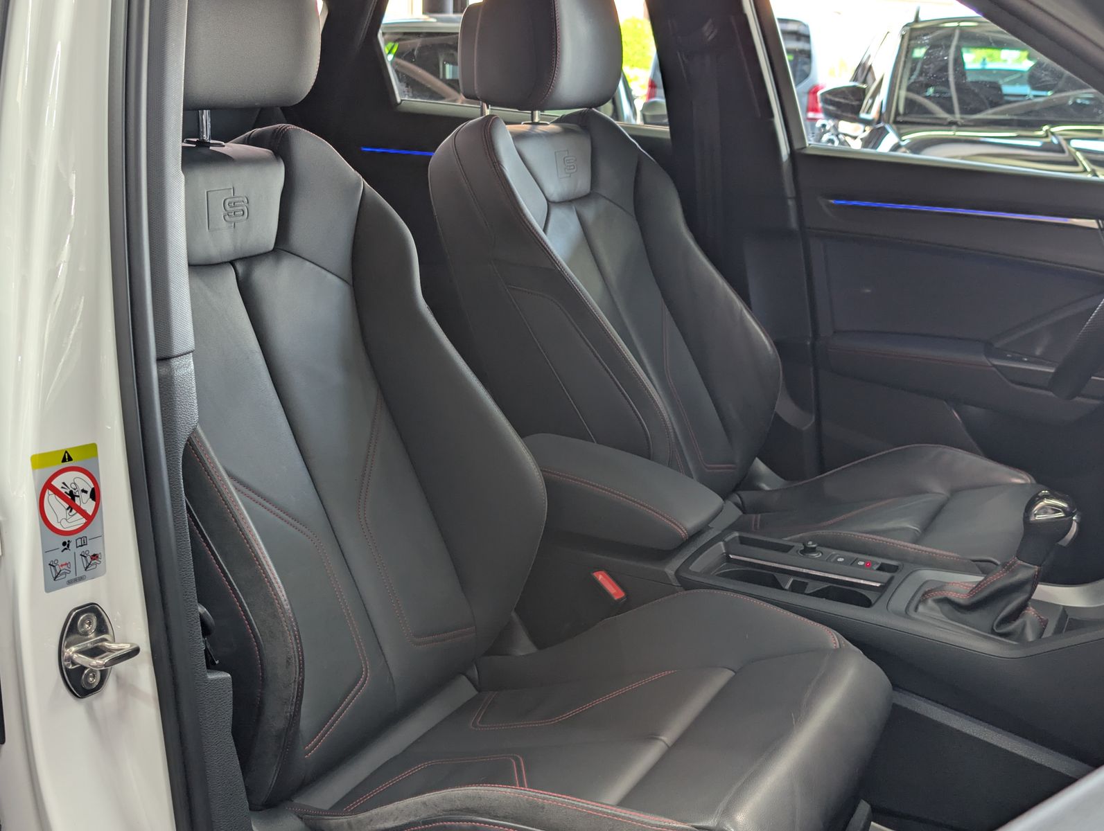 Fahrzeugabbildung Audi Q3 Sportback 40 TDI 3x S line LEDER ACC AHK 360°