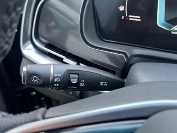 Bild 10 BAIC Beijing X75 DAB - ACC - Panoramadach - CarPlay -