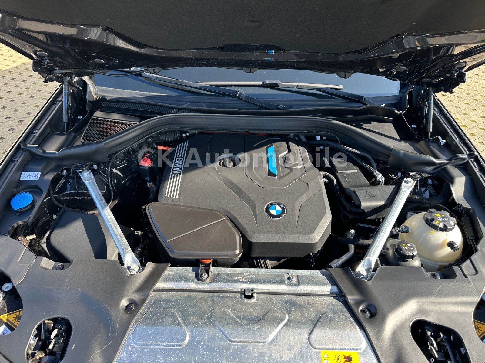 Fahrzeugabbildung BMW X3 xDrive30e M-Sport/Navi/Laser/Head-Up/Kamera