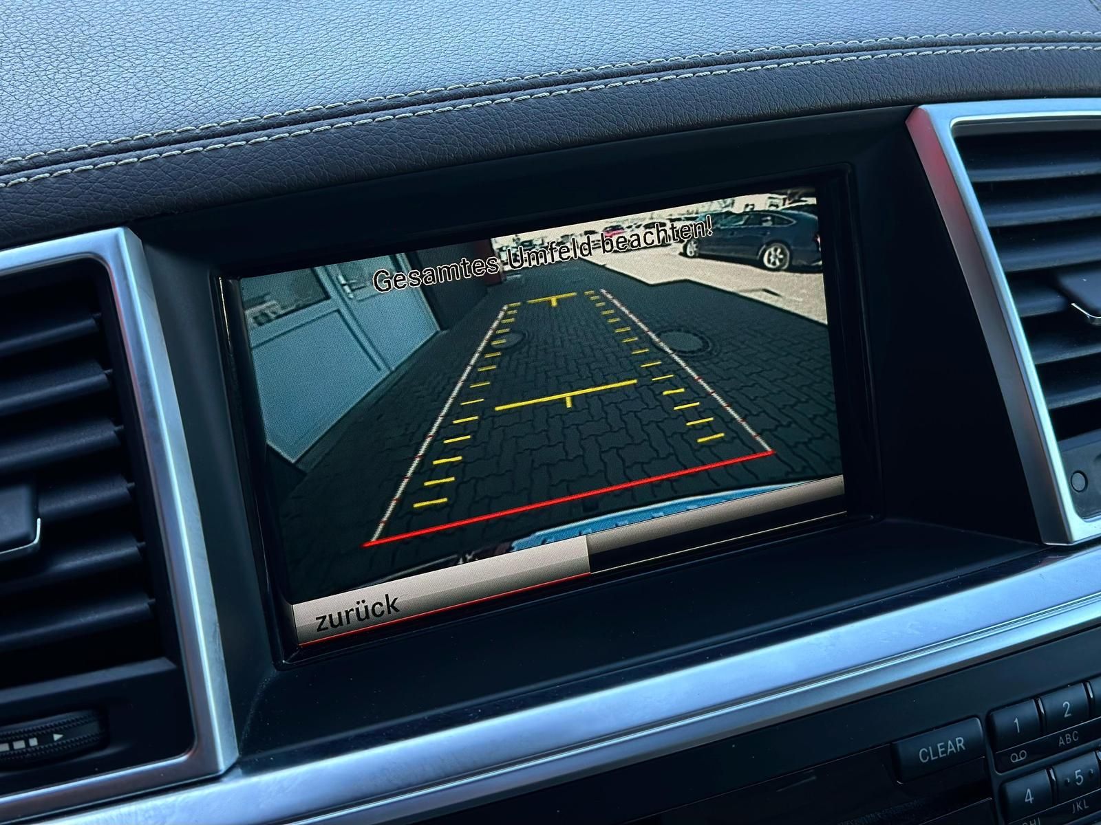 MERCEDES-BENZ ML 63 AMG 4M LED#AHK#SHZ#PANO#LUFT#CAM#TEMPO#NAV - Image 19