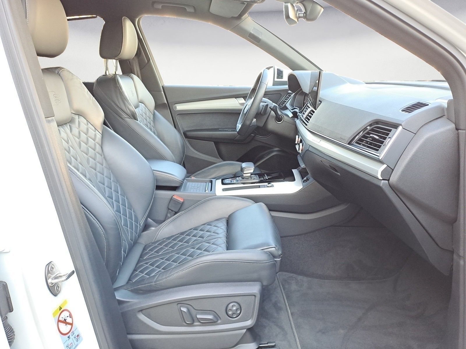 Audi SQ5 - Bild 10