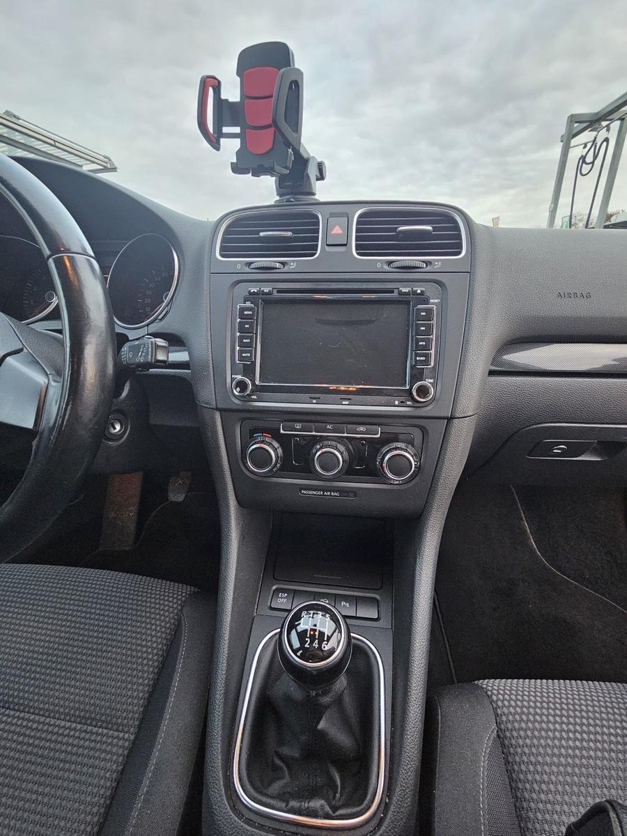 Volkswagen Golf 2009 — photo 12