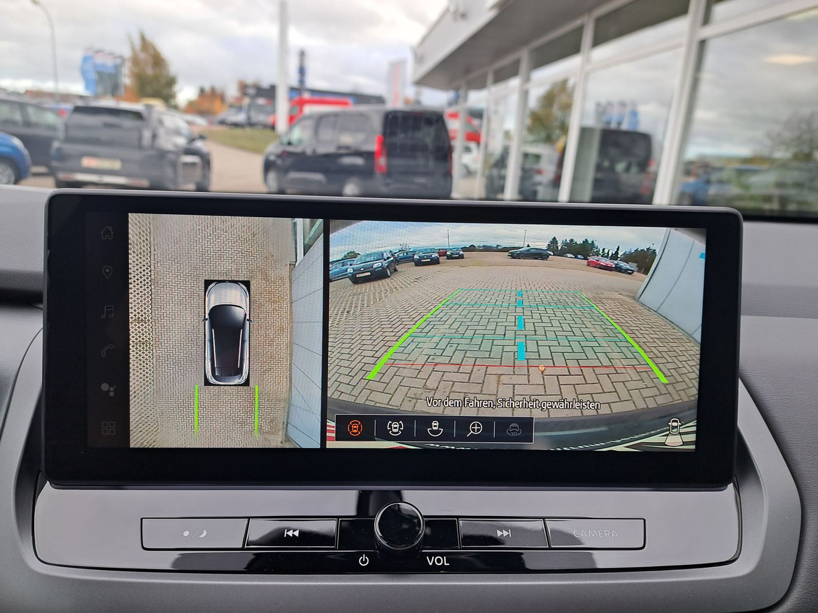 Fahrzeugabbildung Nissan Qashqai N-Connecta 1.3 MHEV 158PS Xtronic WINTER