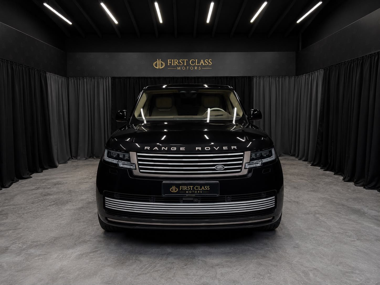 Land Rover Range Rover P615 LWB SV *Production 2026 imagem 2