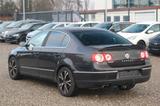 Volkswagen Passat Lim. Highline+Navi+Leder+Xenon+AHK+PDC+ - Volkswagen Passat aus 2005: Highline
