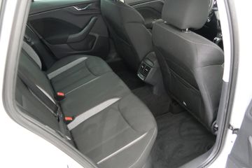 Skoda Kamiq Tour 1.0 TSI DSG LED MATRIX AHZV PDC ACC