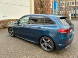 Mercedes-Benz MERCEDES-BENZ B 220 4MATIC, AMG Line - : Van, Mercedes