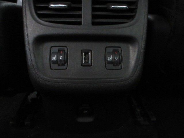 Fahrzeugabbildung Opel Grandland X 1.2T INNOVATION NAVI/LEDER/4xSHZ/LHZ