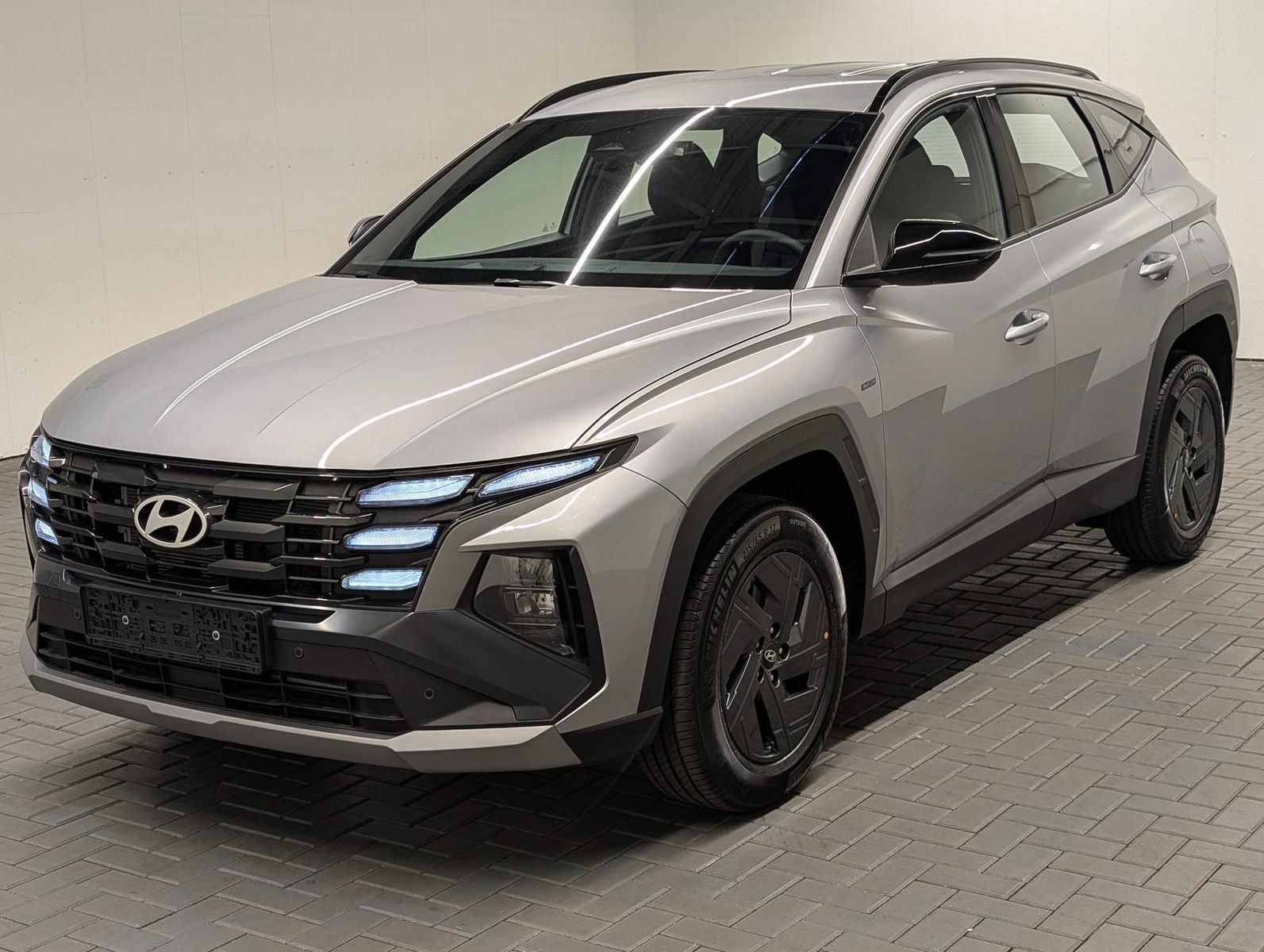 Hyundai Tucson HEV Black Line LED/Kam/SHZ/Navi/Tempomat