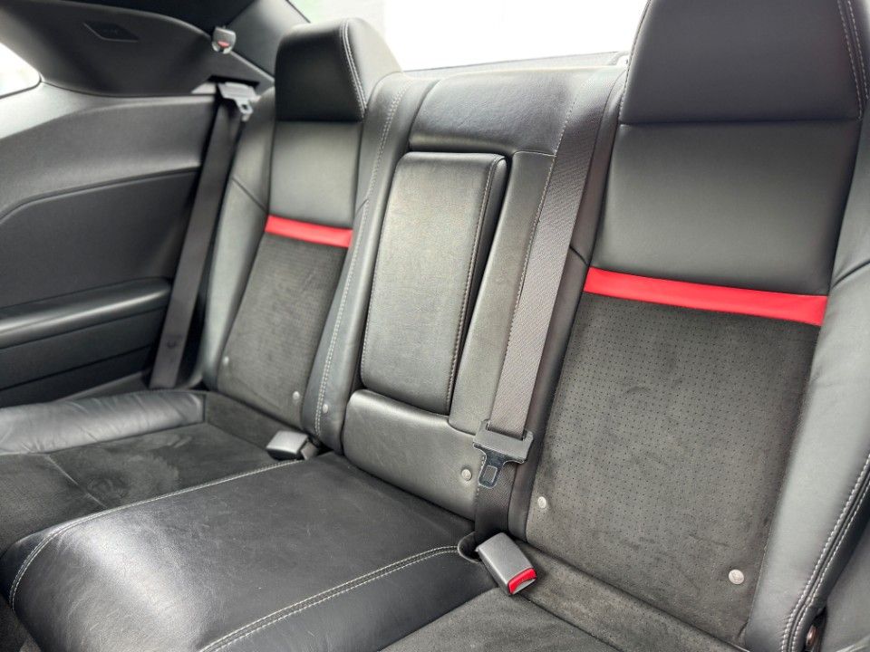 Fahrzeugabbildung Dodge Challenger 6.1 SRT8 Navi/SD/Leder Zweite Hand