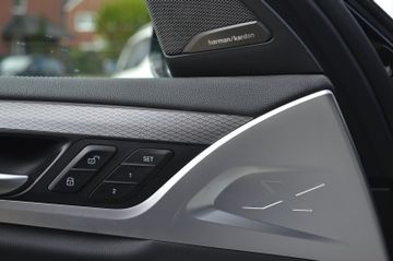 BMW X4  M 40i Steptronic LEDHUDSurround ViewSound