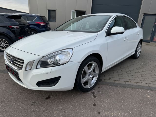 Volvo S60 Lim. Momentum