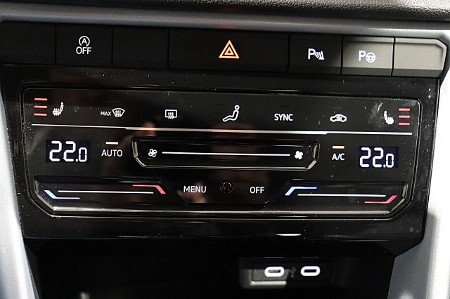 T-Roc GOAL 2.0 TDI 110kW DSG AHK ACC Kamera LED 