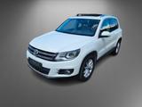 Volkswagen Tiguan 2.0 TDI SCR DSG 4MOTION BMT Exclusive - Volkswagen Tiguan: Exclusive