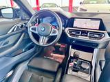 BMW M4 Coupe Sportabgas Laser 360° DisplayKey 20Zoll - BMW M4 mit Benzin-Antrieb: Automatik