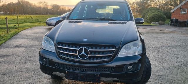 Mercedes-Benz Mercedes Benz ML 320 CDI 4- Matic w164