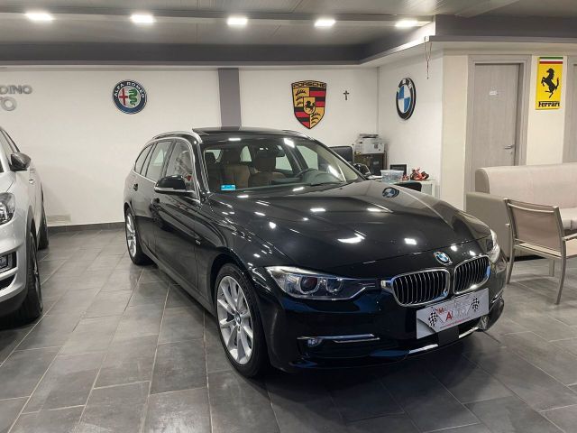 BMW Bmw 320d xDrive Touring Luxury Tetto panoramico 