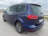 Volkswagen Sharan 2.0 TDI*DSG*HIGH*7-SITZ*PANO*NAVI*XEN*AHK - VW Sharan Gebrauchtwagen in Stuttgart