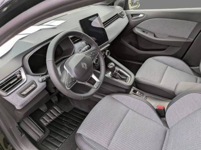 Fahrzeugabbildung Renault CLIO KISS TCe 90