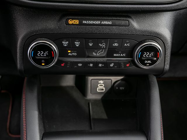 Ford Kuga 2.5 Plug-In Hybrid ST-Line X Stauassistent