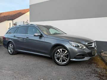 Mercedes E 220 - 8