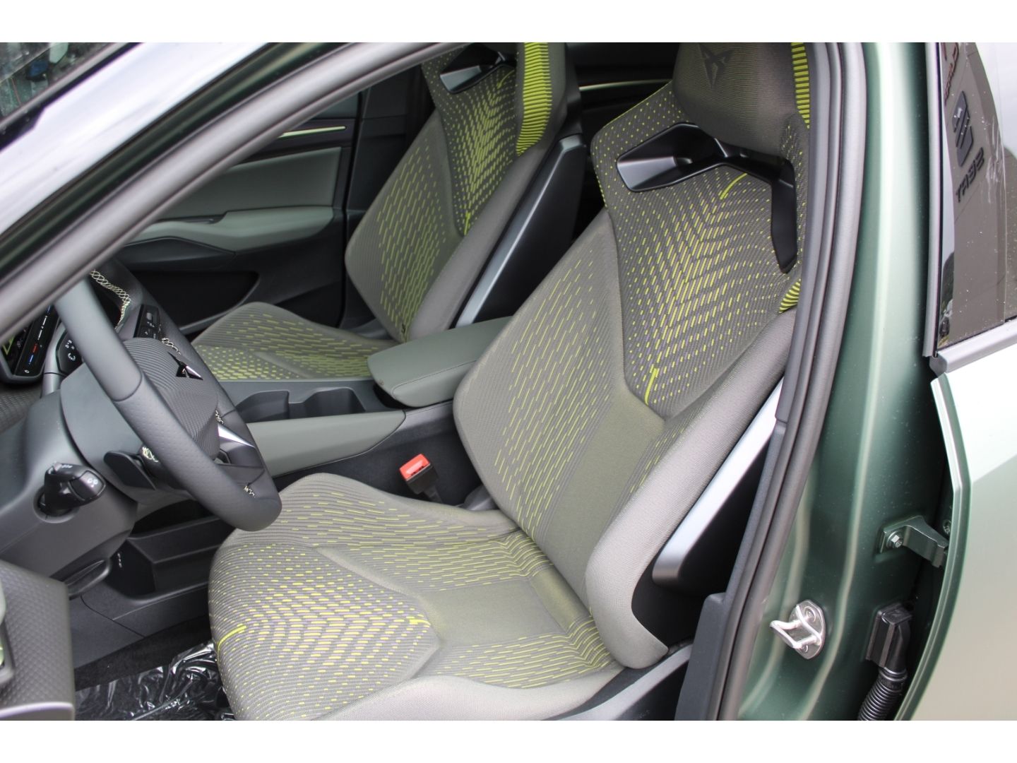 Cupra Raval - Bild 13