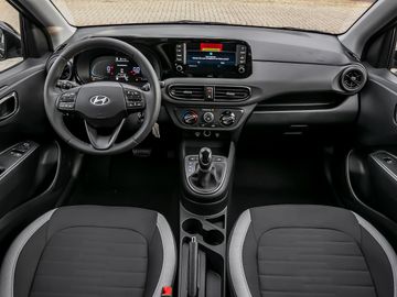 Hyundai i10 1.0 Trend 2WD Kamera Navi Spurhalteassi.
