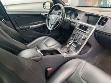 Volvo V60 - 9