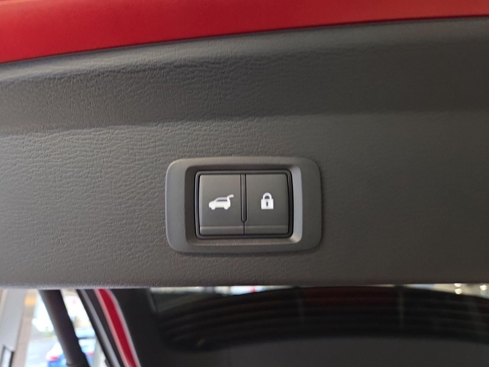 Mitsubishi Outlander Plug-in Hybrid Intro Edition *AHK*NAVI
