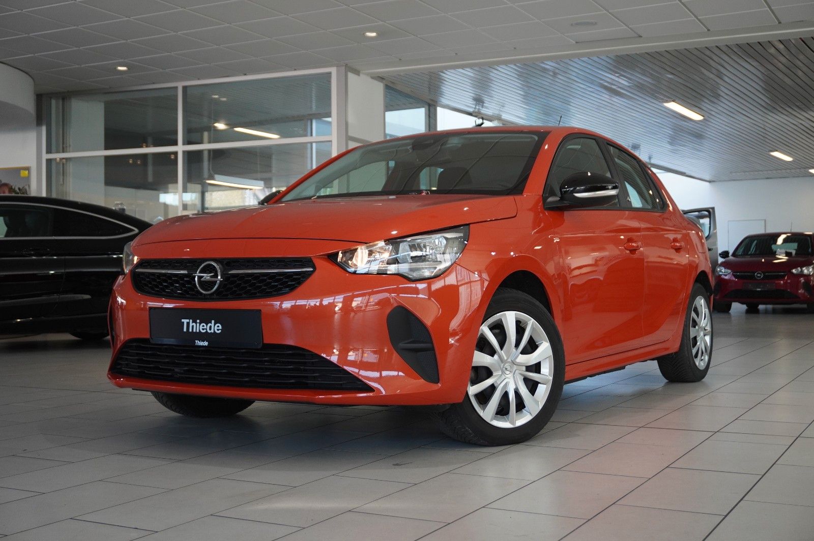 Fahrzeugabbildung Opel Corsa-e F EDITION 7KW NAVI/VIRT/DAB/TEMP/WÄRMEP