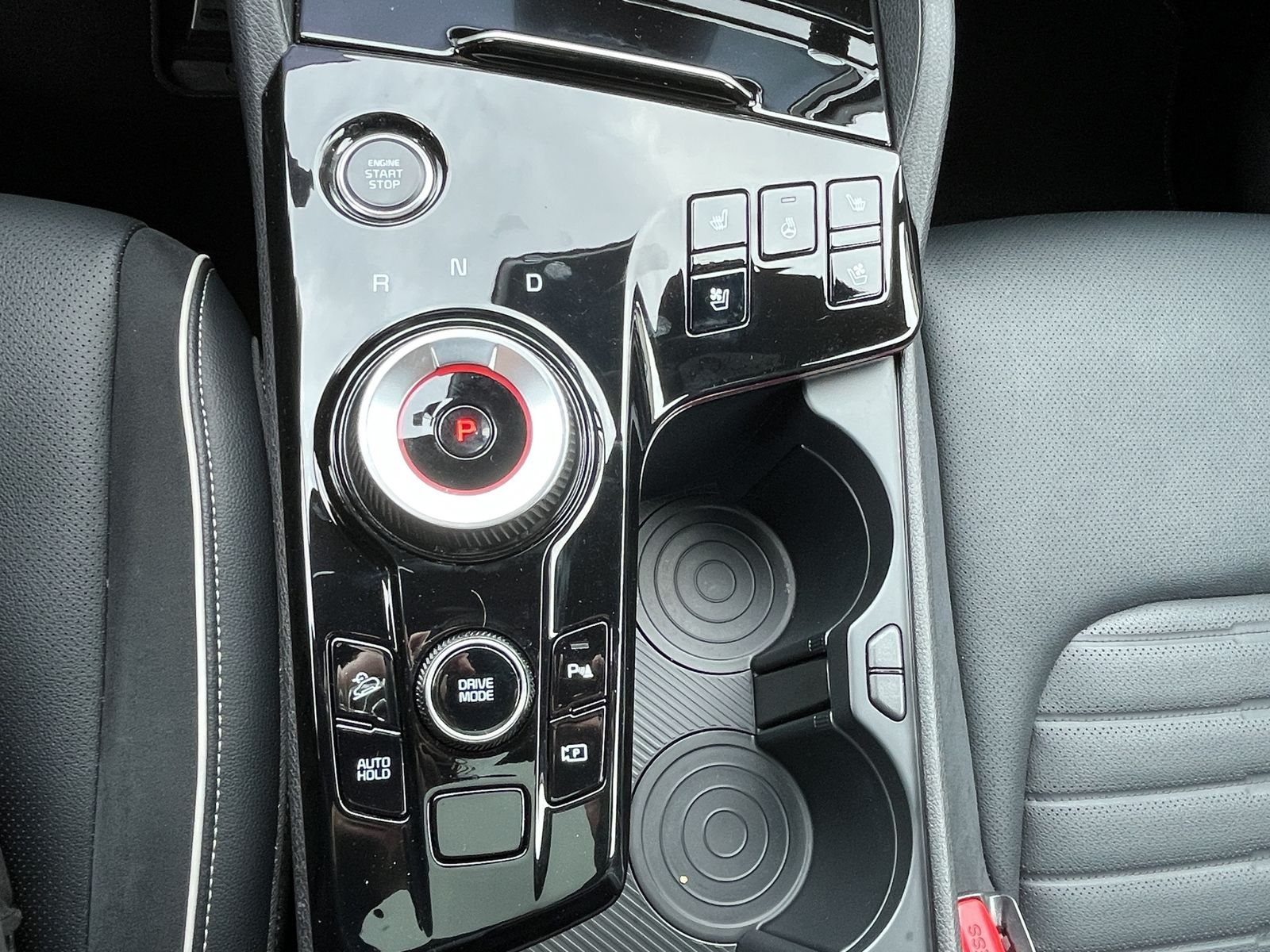 Fahrzeugabbildung Kia Sportage GT-Line*Hybrid*4WD*Pano*ViCo*LHZ*SHZ**