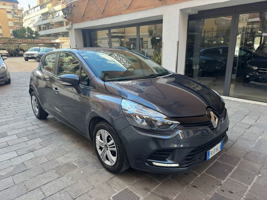 Image of Renault Clio