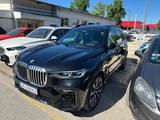 BMW X7 xDrive30d -M - Laser -HUD-ACC-PANO-Individual - BMW X7 Gebrauchtwagen