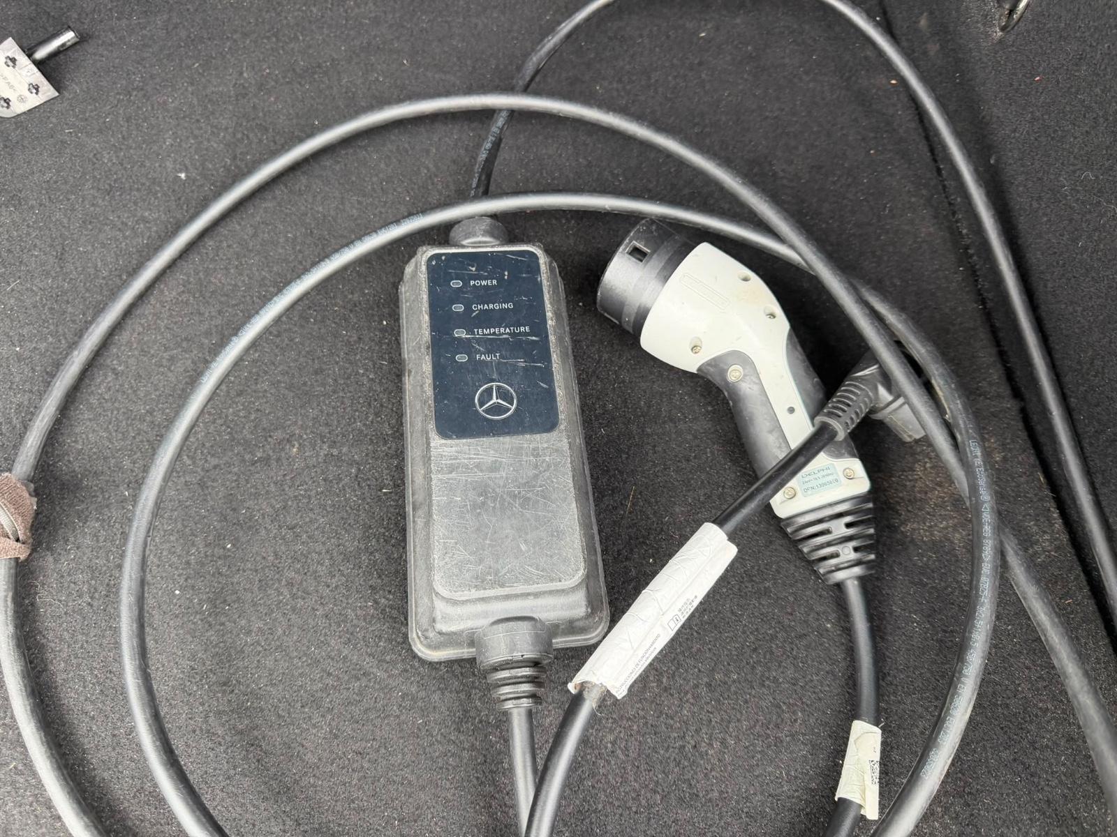 Mercedes-Benz A 250e AMG-Line Hybrid Automat Navi LED