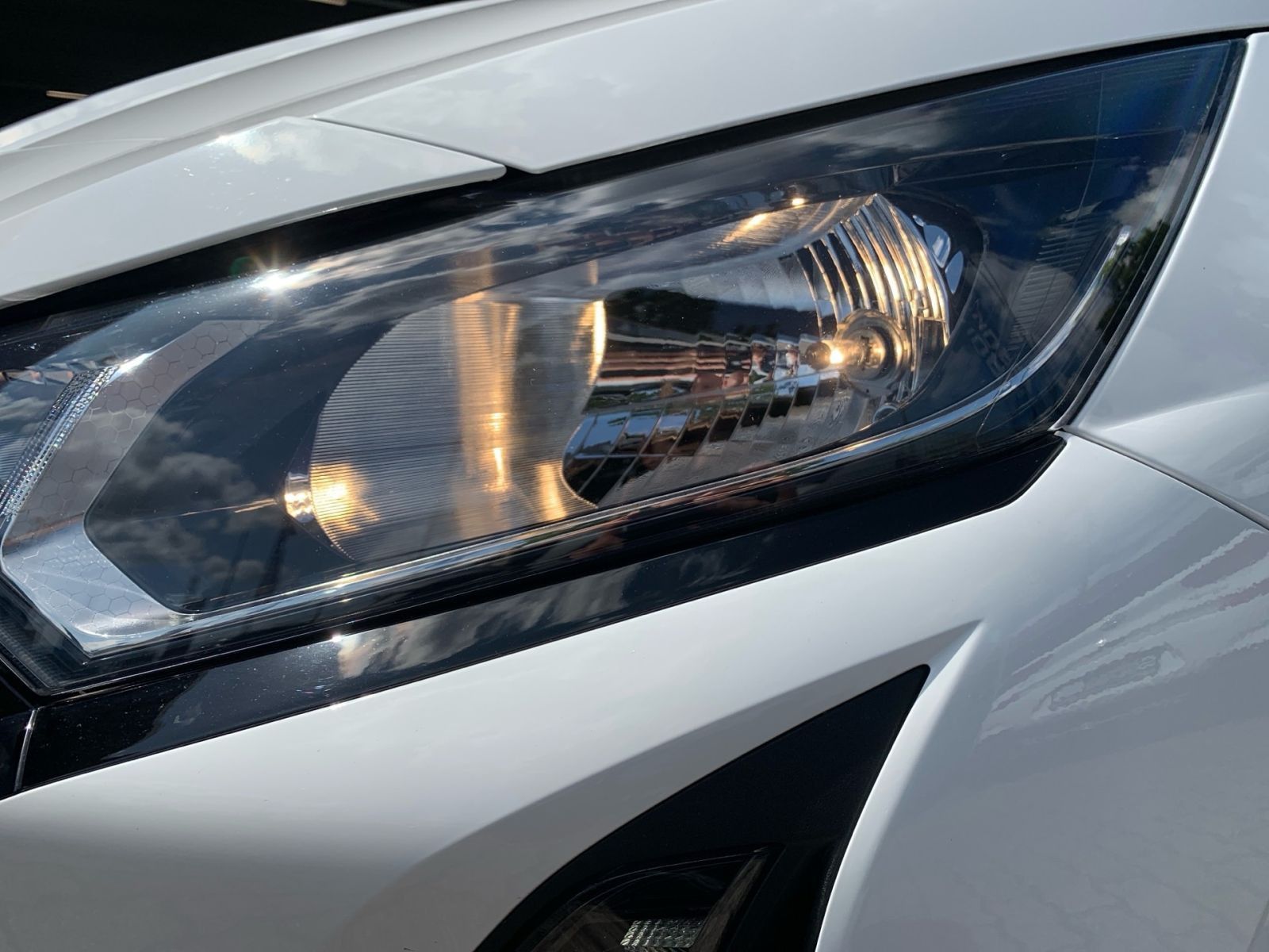 Fahrzeugabbildung Hyundai i20 1.0 T-GDI 7-DCT Trend Navi