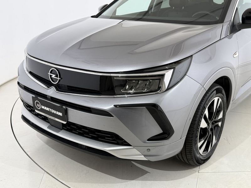 Opel Grandland 1.5 130cv AT8 Business Elegance imagem 2