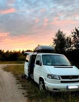 Volkswagen VW T4 Camper  Ausbau mit Bett & Küche HU ... - VW T4 Gebrauchtwagen in Dresden