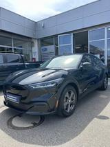 Ford Mustang Mach-E, 75,7 kWh - Elektro Vorführfahrzeug gebraucht