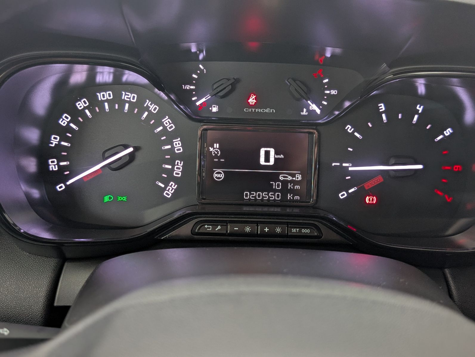 Fahrzeugabbildung Citroën C3 Aircross YOU APP PDC TOUCH TEMP KLIMA LED