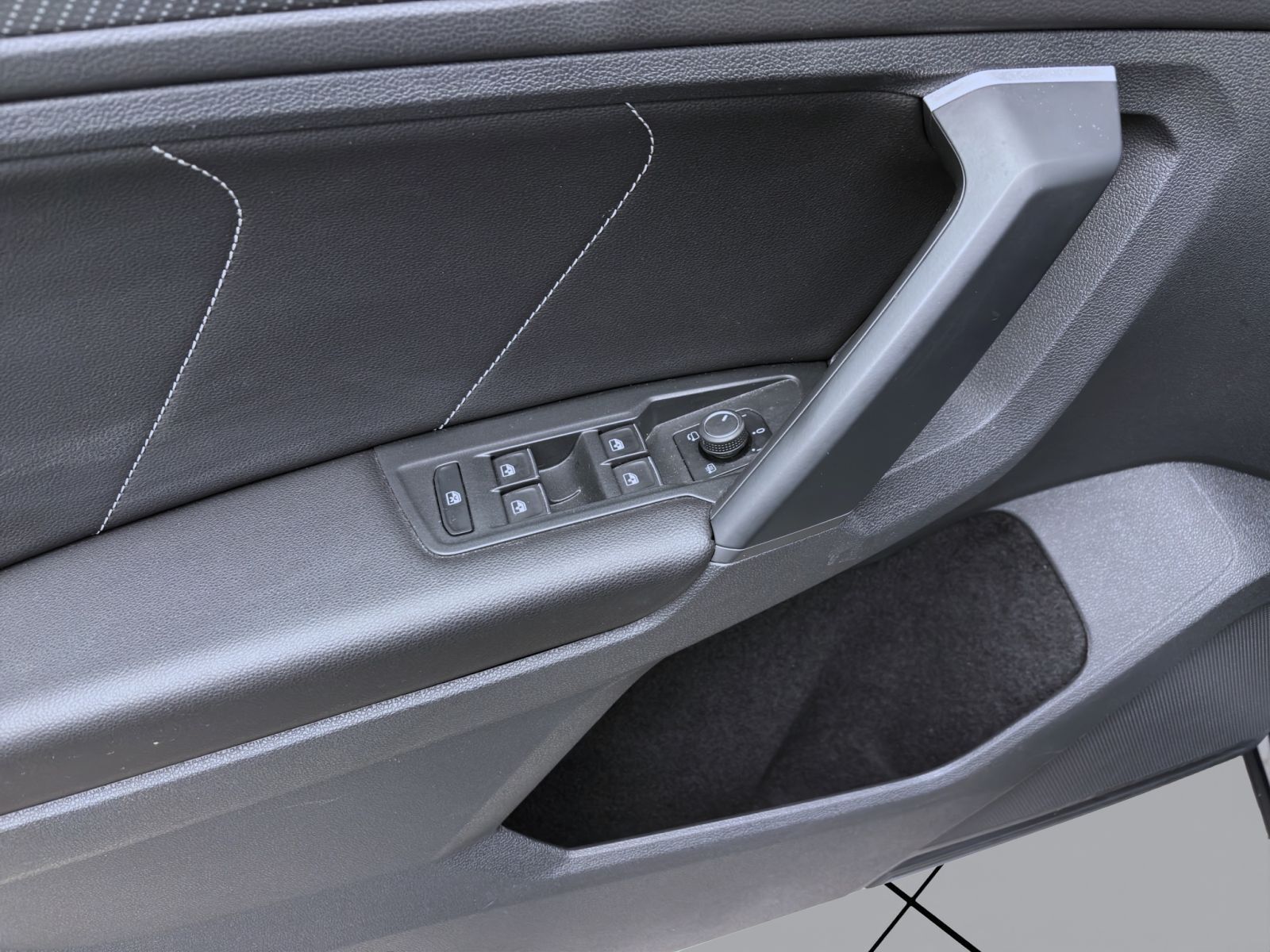Volkswagen Tiguan - Bild 11