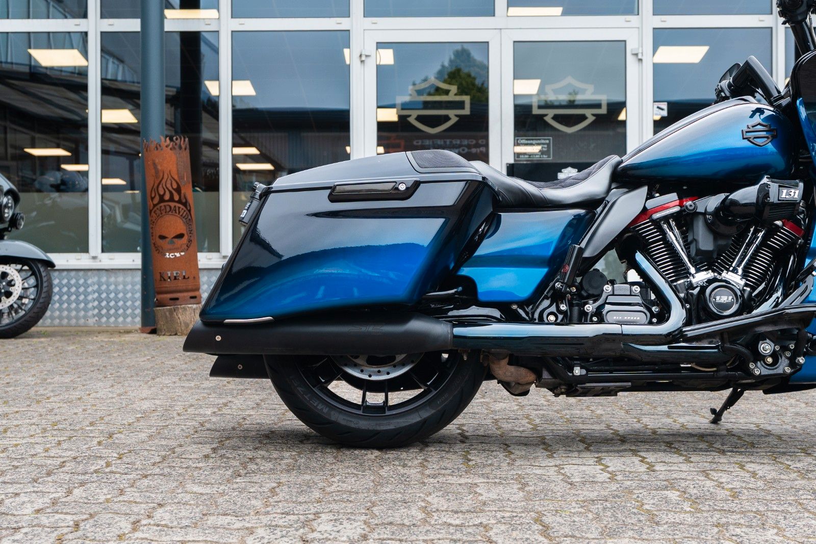 Fahrzeugabbildung Harley-Davidson CVO ROAD GLIDE 117 FLTRXSE 131 CUI SE Öhlins