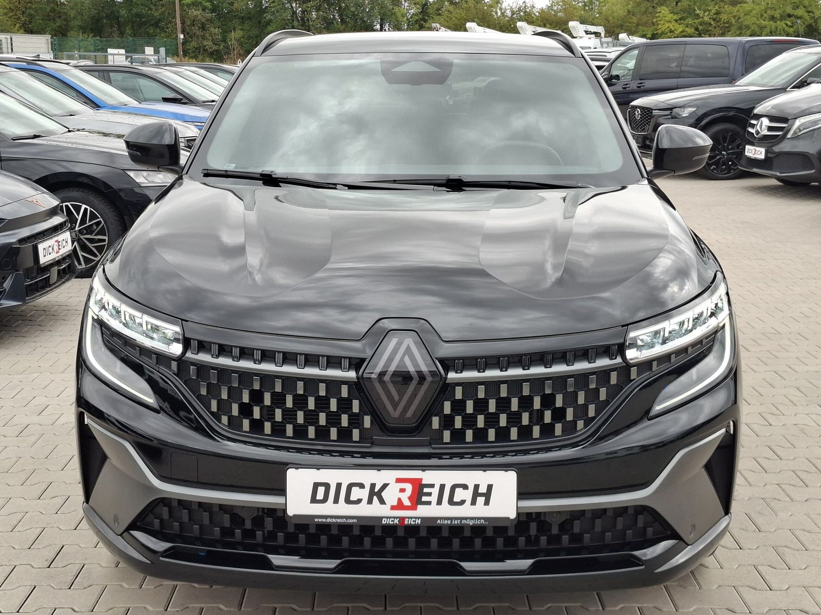 Fahrzeugabbildung Renault Austral 1.2 Voll-Hybrid 200 E-Tech Esprit Alpine