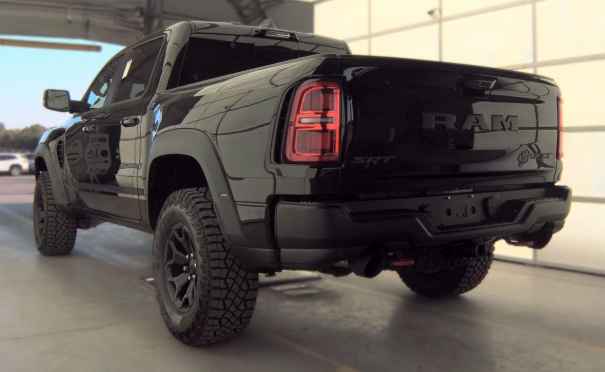 Dodge RAM SRT TRX =2027=  777HP | B2B EXPORT imagem 2