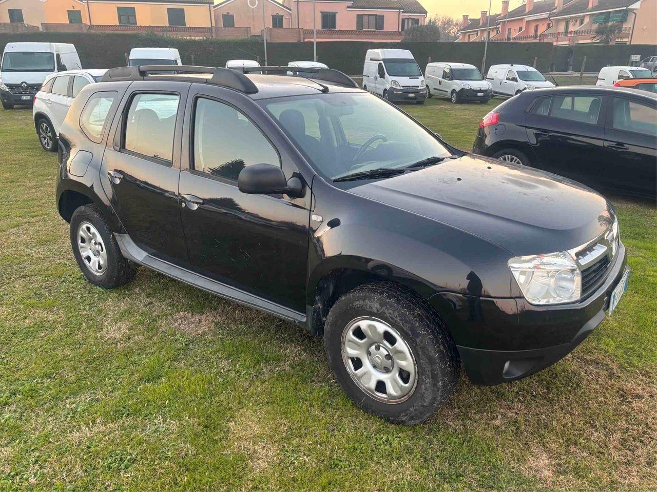 Dacia Duster 2011 — interior