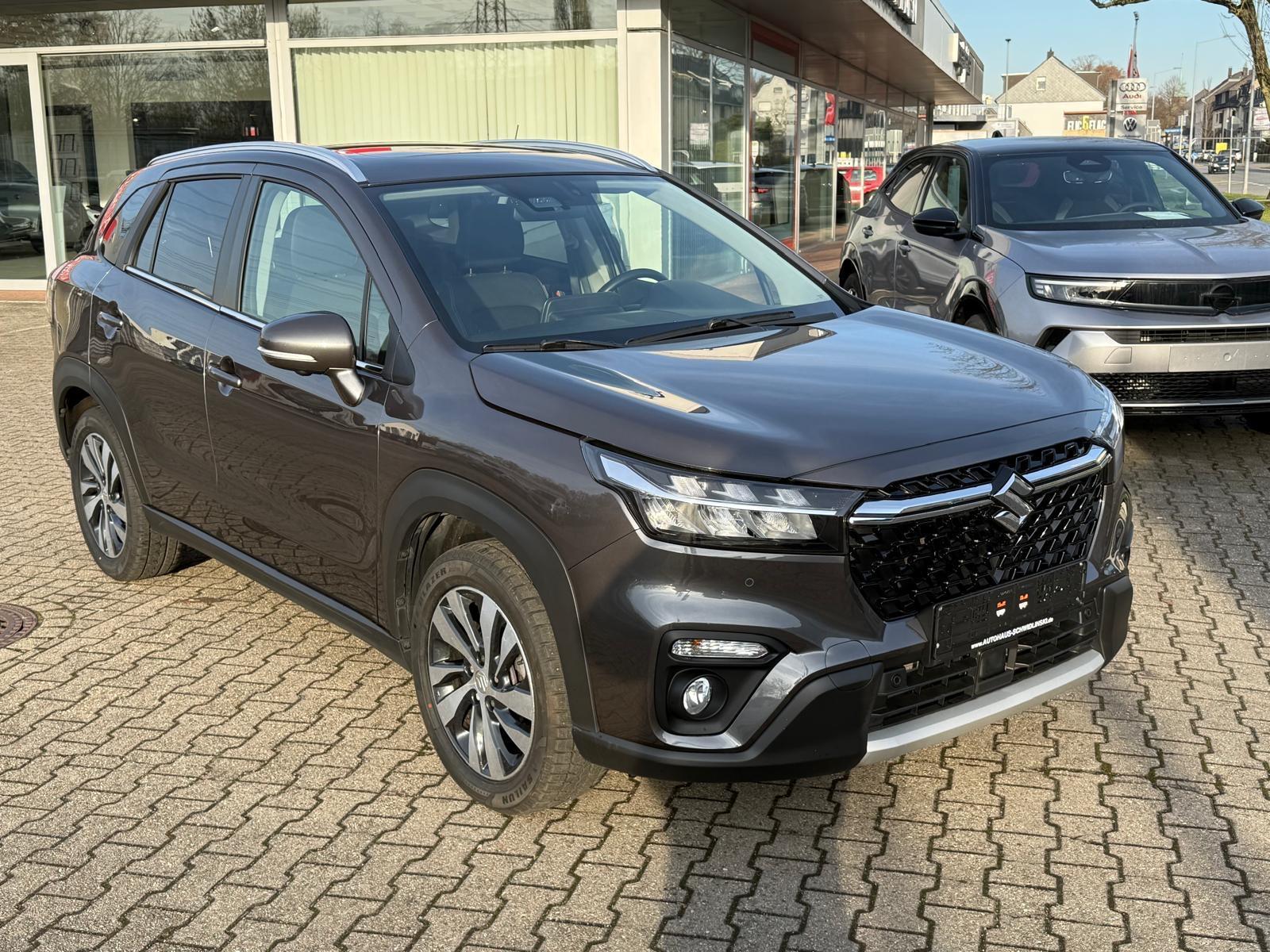 Suzuki S-Cross Comfort+ AllGrip Autom. Schiebdach Navi 