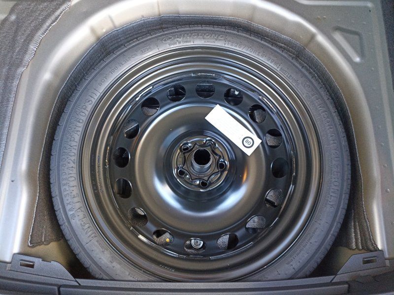 Fahrzeugabbildung Volkswagen Taigo 1.0 TSI DSG Life