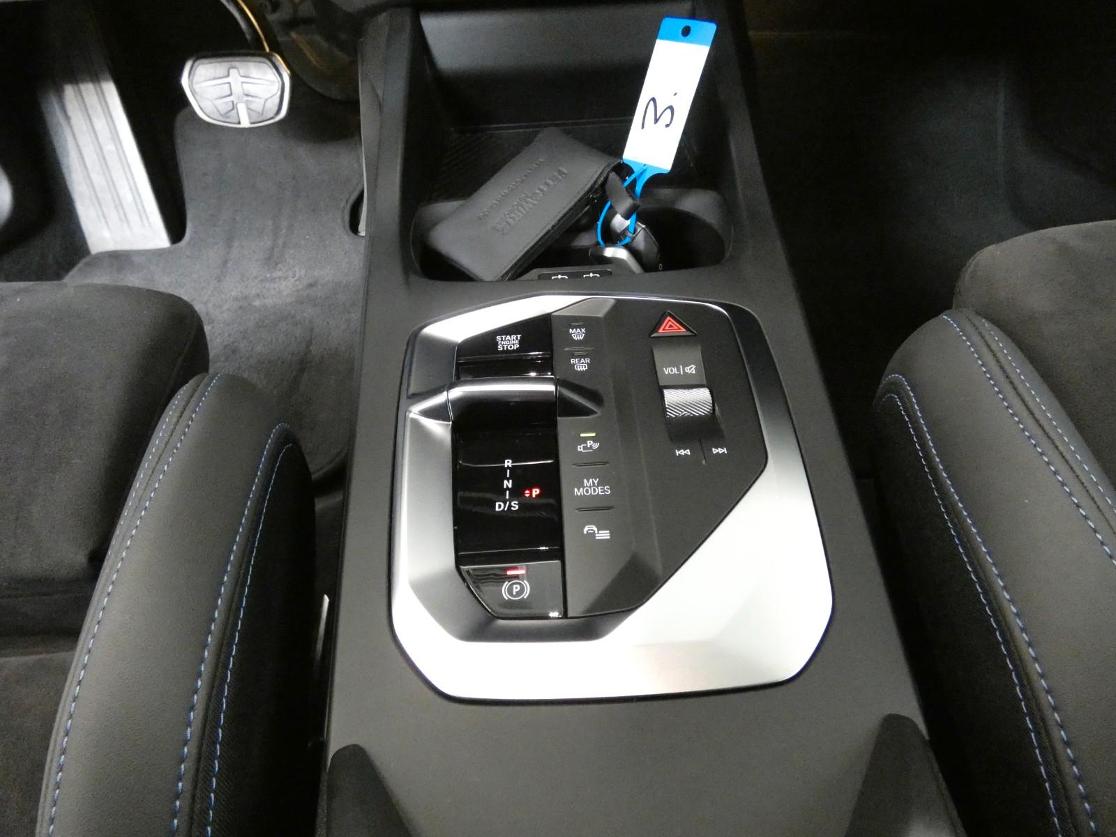 BMW 1 Series i M Sport *HUD*DAB*RFKamera*PDC*LM 18, миниатюра 18