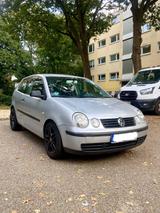 Volkswagen VW Polo 1.2 Benzin mit 1 Jahr und 6 Monate... - Volkswagen Polo aus 2003: 1.6