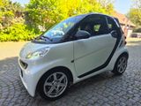 Smart ForTwo cabrio CDI 40kW*KLIMA|SHZ|EURO5|NAVI|TÜV* - Smart: 40 Kw