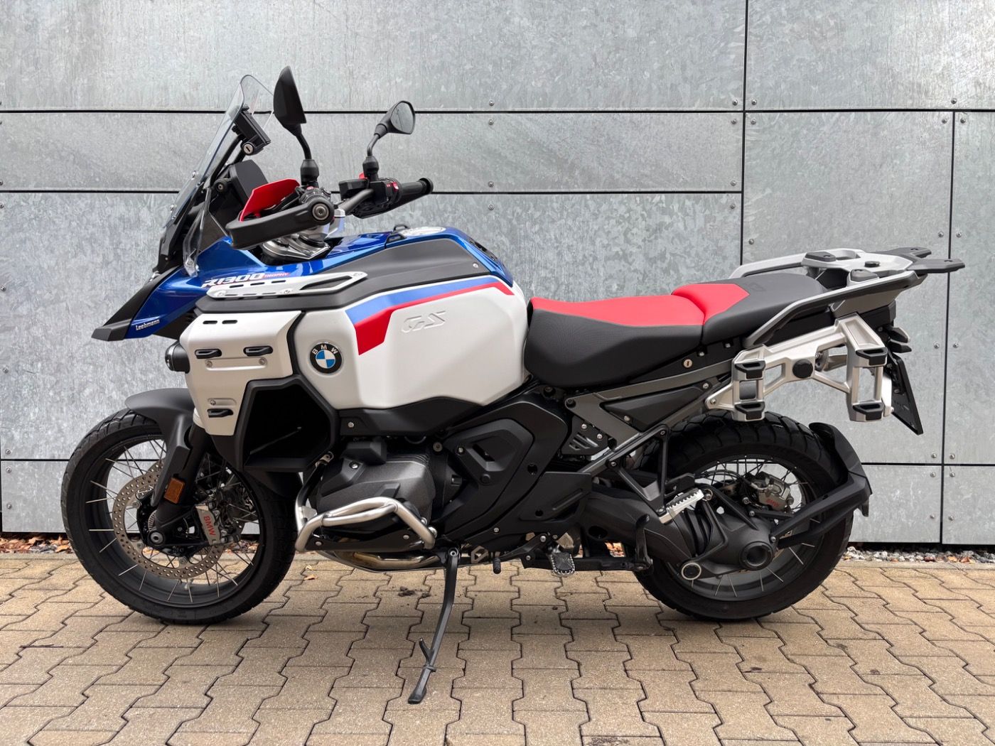 Fahrzeugabbildung BMW R 1300 GS Adventure Trophy 3 Pakete